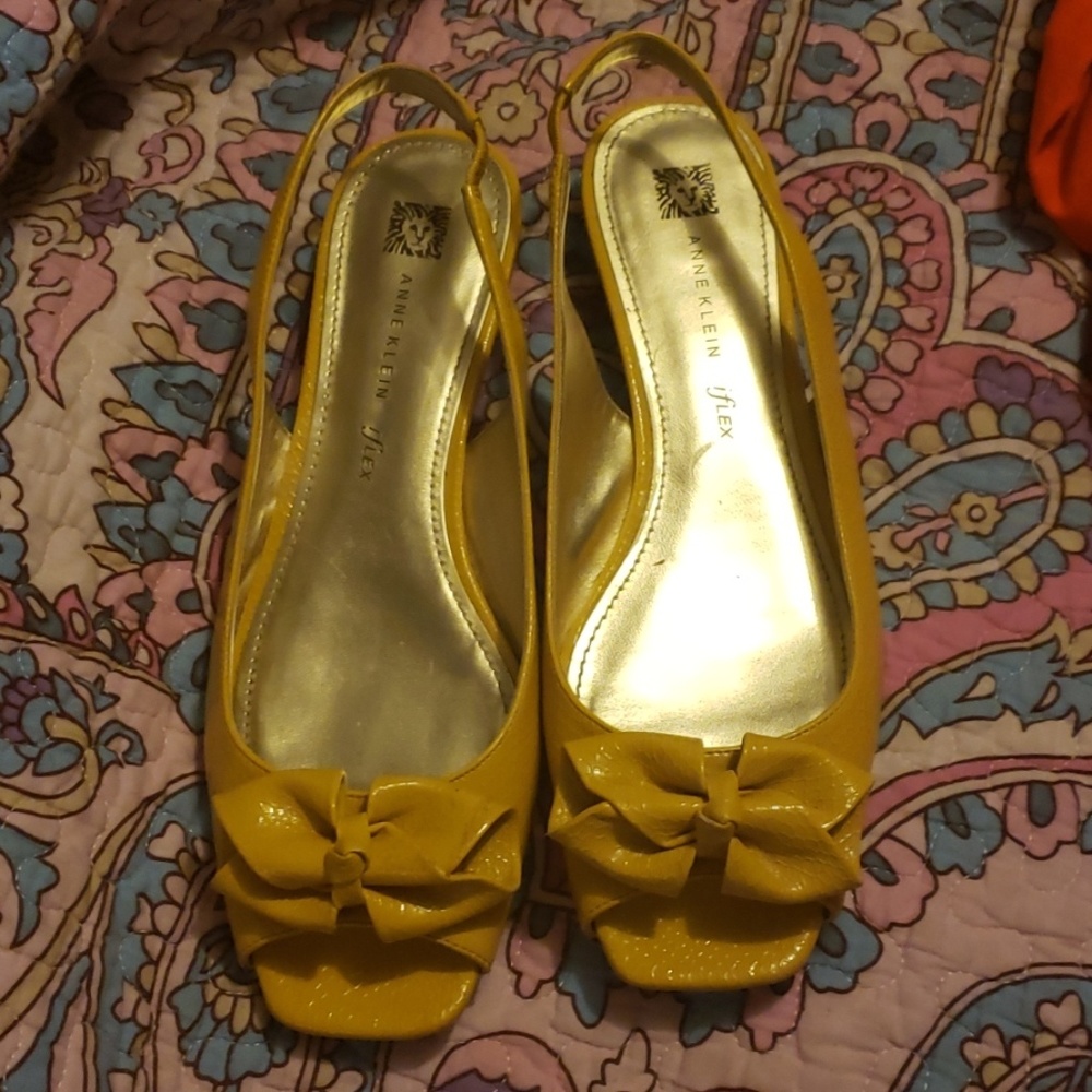 Anne Klein Low Heel Peek Toe Iflex  Heels